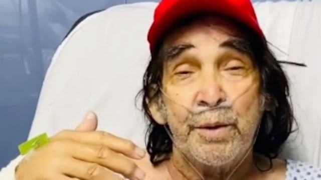 Cepillín canta las mañanitas