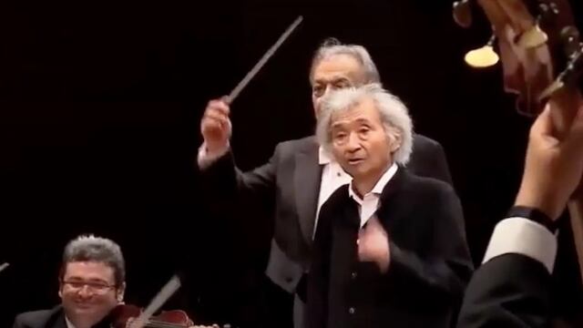 Seiji Ozawa, ex director de orquesta
