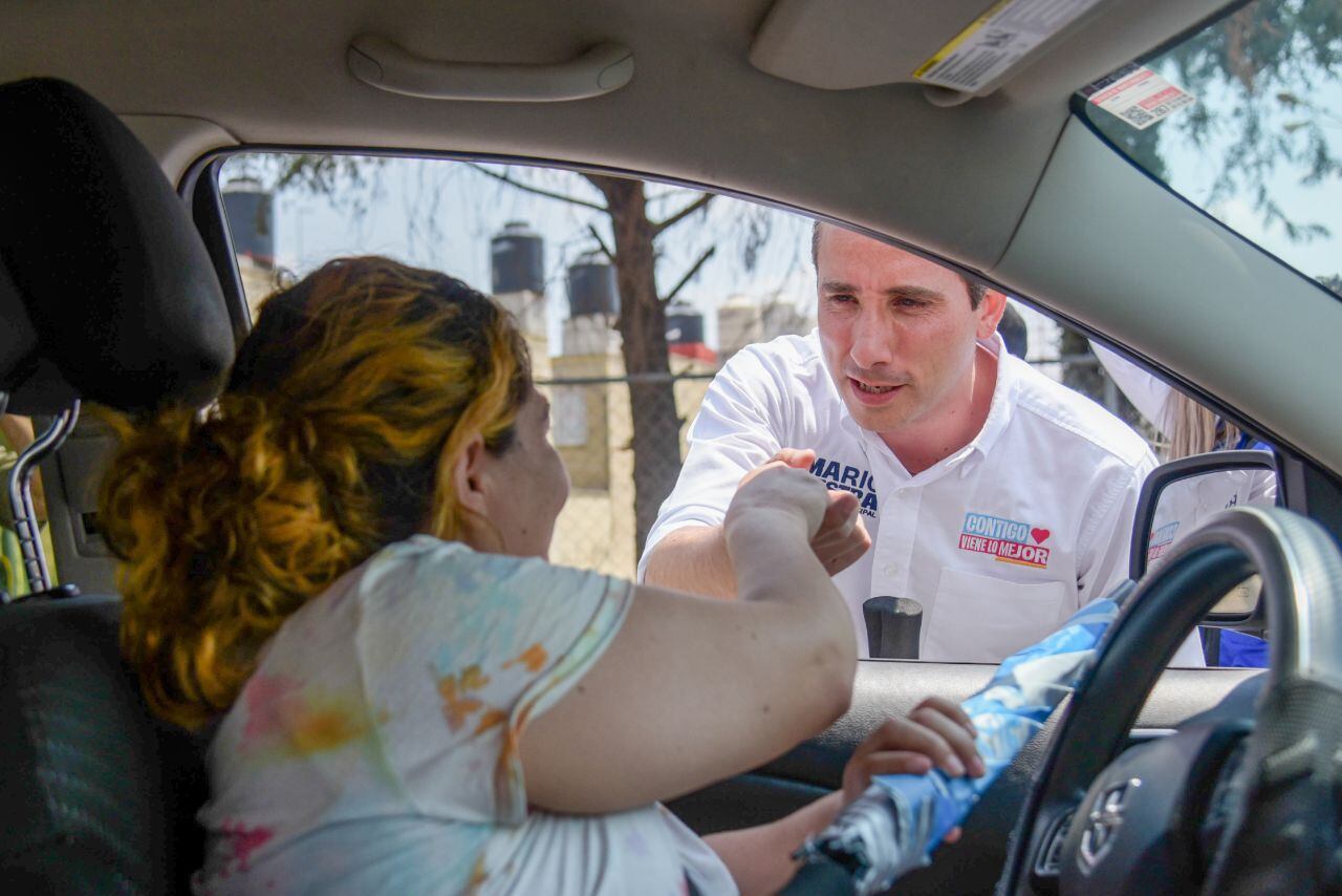 Mario Riestra anuncia talleres de empoderamiento si gana las elecciones