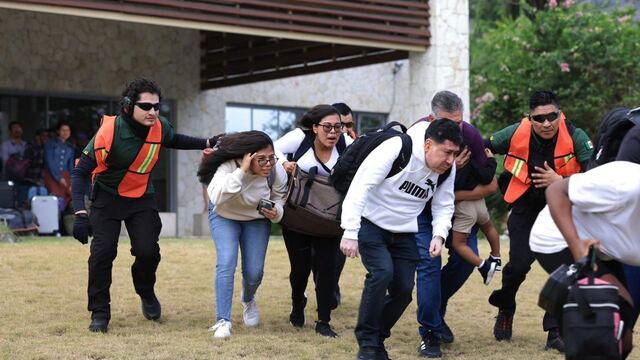 Mexicanos rescatados en Haití