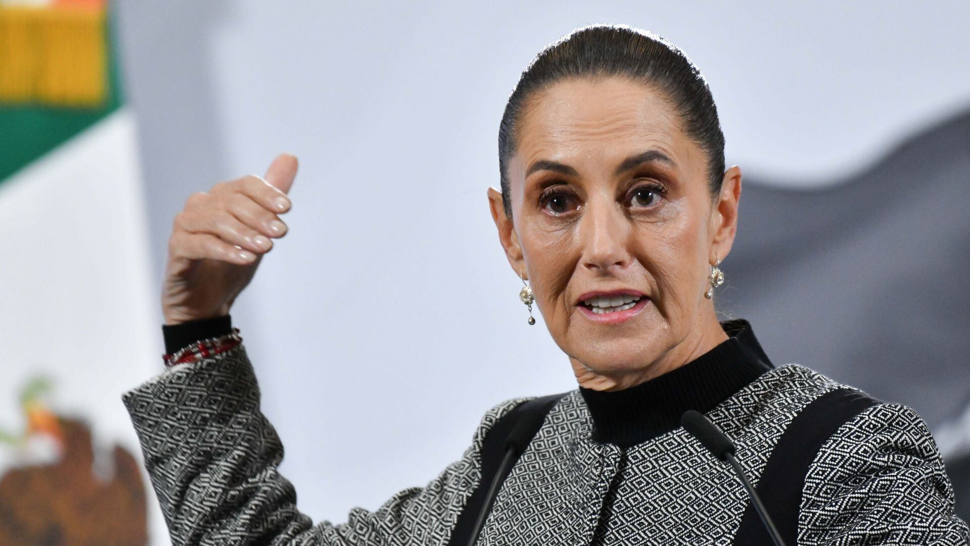 Sheinbaum afirma que el agua no es un privilegio tras acuerdos de Segob con transportistas y agricultores