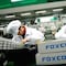 Foxconn, fábrica de ensamblaje de consolas y móviles, vuelve a cerrar por culpa del Covid-19