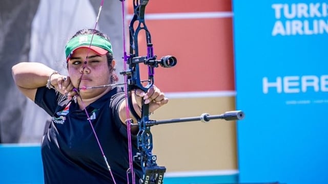 México celebra: Andrea Becerra se lleva el oro en la Copa del Mundo de Tiro con Arco.