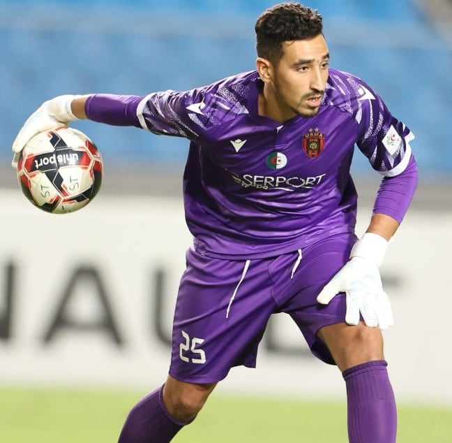 Oussama Benbot, portero de Argelia