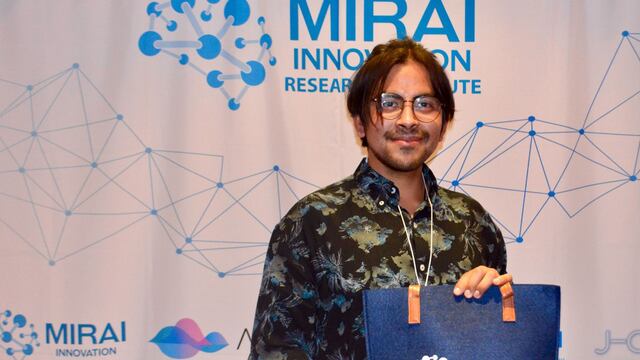 Alumno de la BUAP obtiene Premio al Mejor Proyecto de la Industria