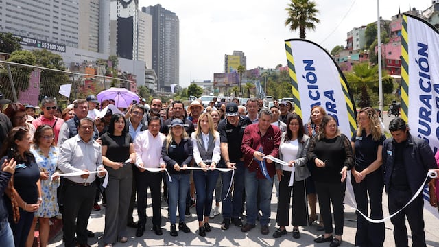 Romina Contreras entregó pavimentación en Barranca Hueyetlaco