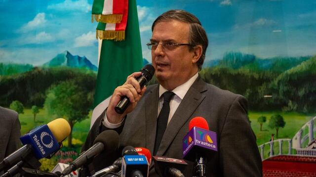 Ebrard Trump