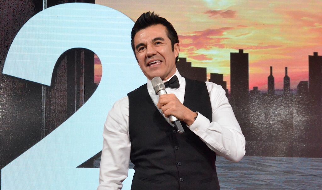Adrián Uribe