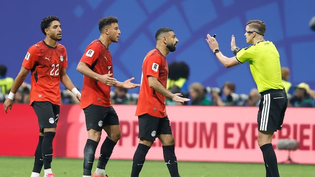 Egipto denunció la actuación arbitral de Francois Letexier en el juego ante Argentina