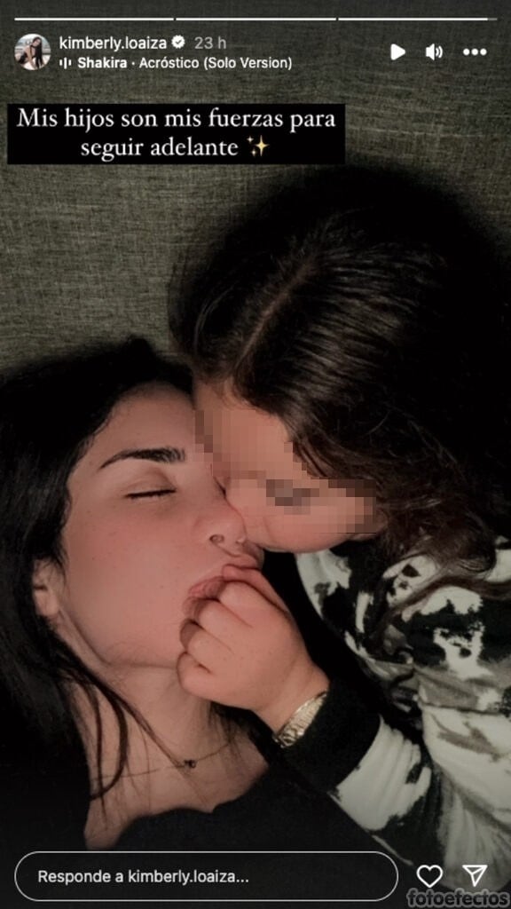 Kimberly Loaiza con su hija tras polémica con Juan de Dios Pantoja