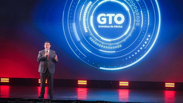 Diego Sinhue Rodríguez inaugura La Noche de Industriales