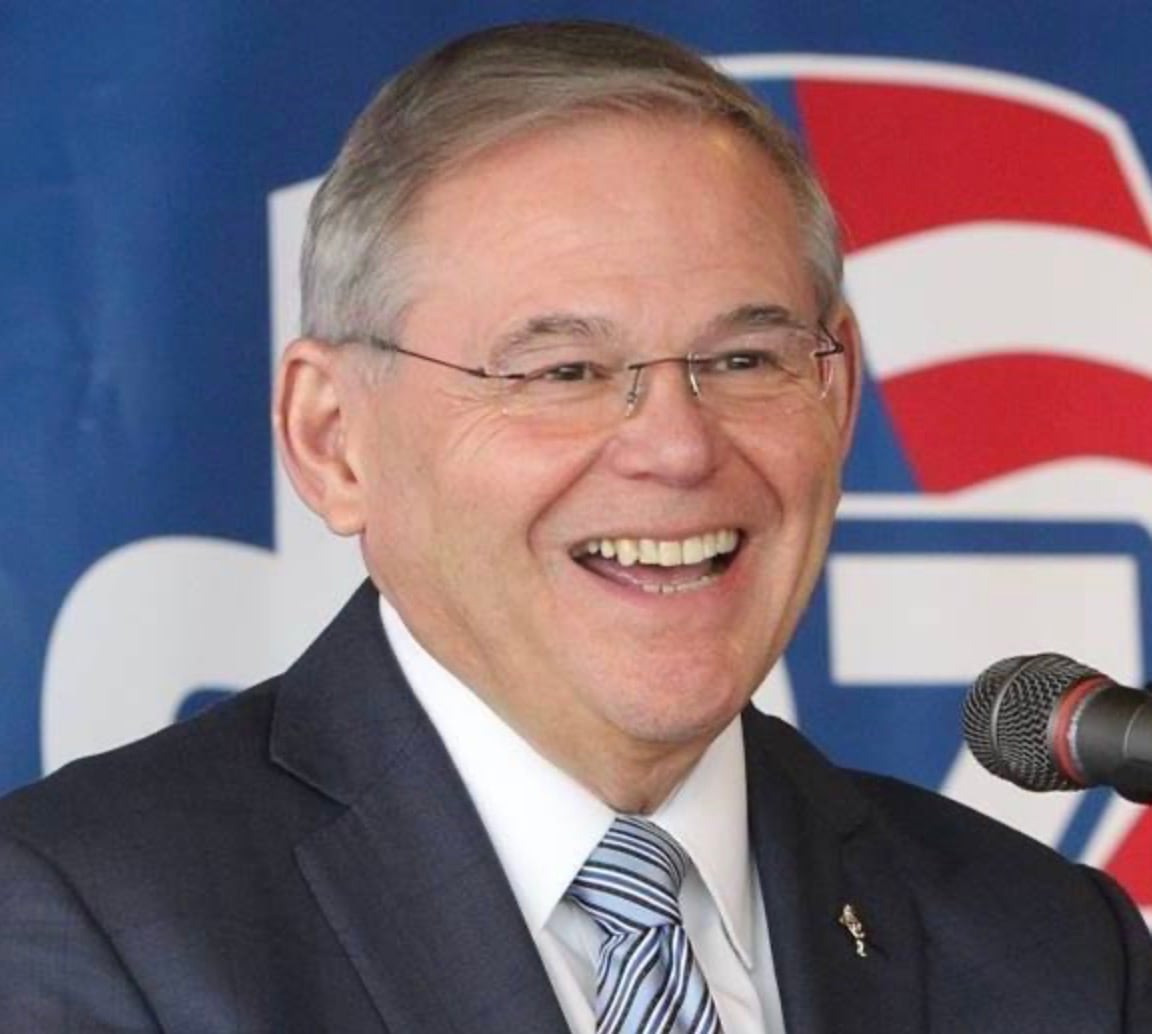 Robert ‘Bob’ Menéndez, el senador de Estados Unidos declarado culpable de soborno y fraude