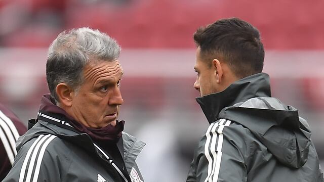 Gerardo Martino y Chicharito Hernández