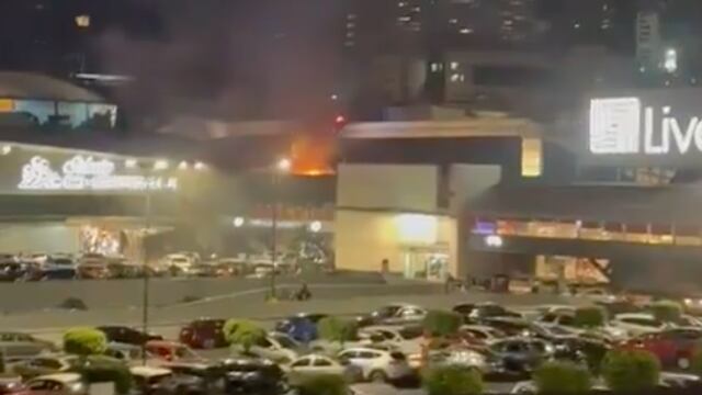 Centro Santa Fe: Se incendia restaurante de comida argentina y desalojan a clientes