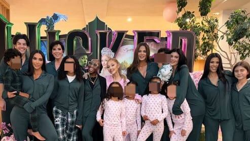 La familia Kardashian tuvo una proyección privada de The Wicked antes de que la película se estrene en cines