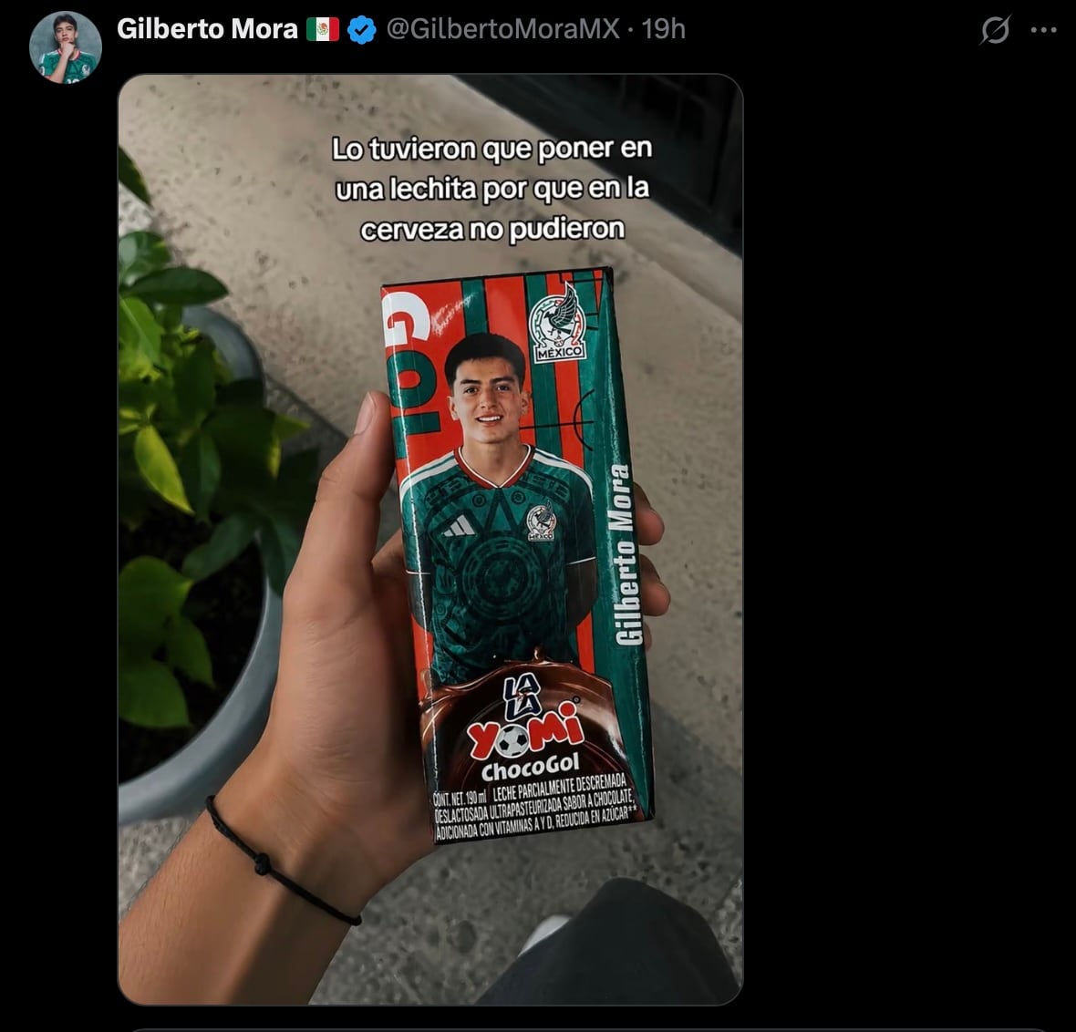 Los mejores memes que dejó la edad de Gilberto Mora en el Mundial 2026