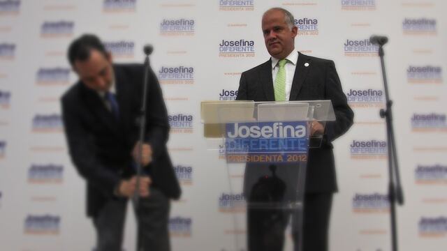 Juan Ignacio Zavala durante la campaña presidencial de Josefina Vázquez Mota en 2012.