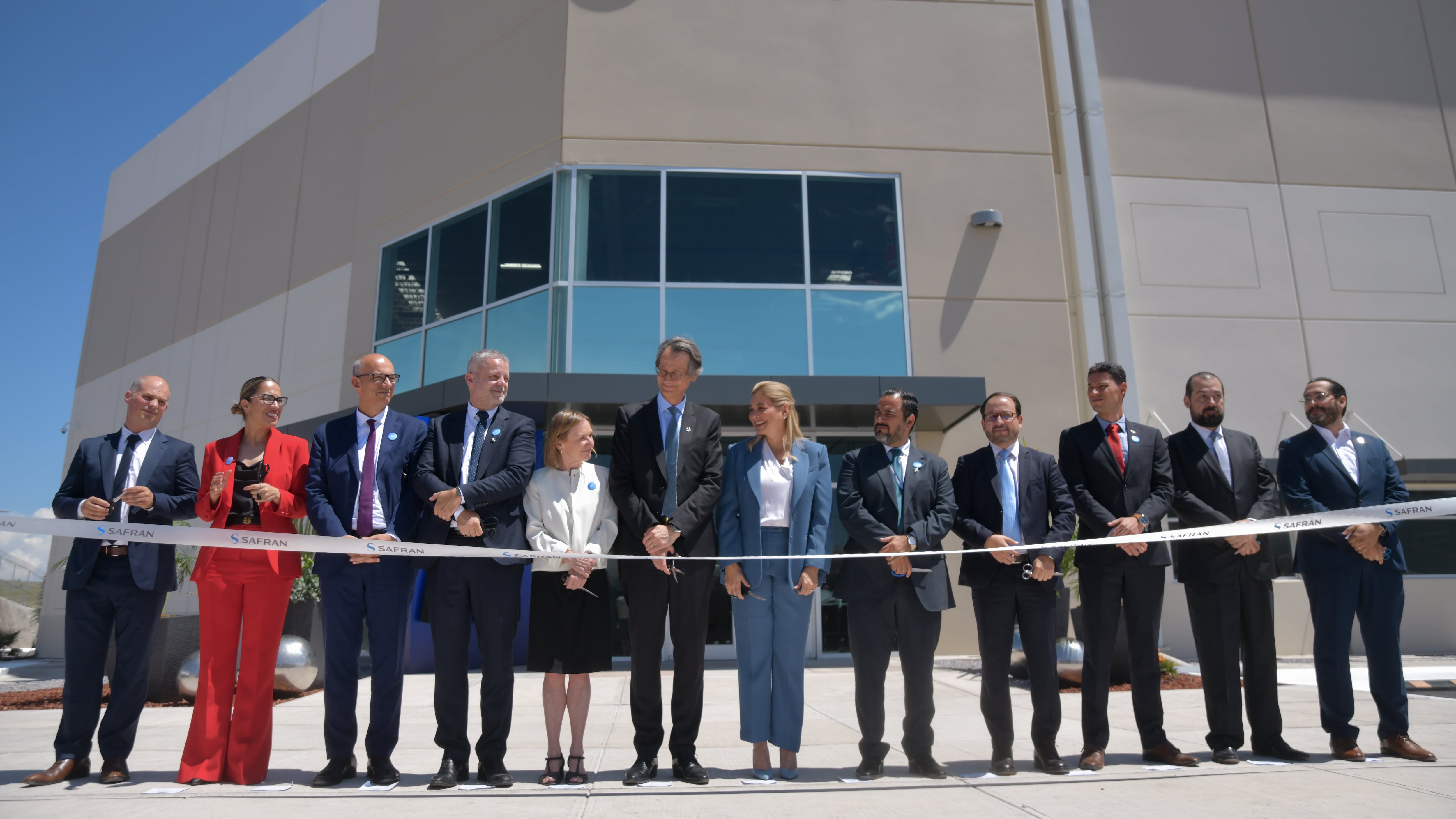 Maru Campos inaugura quinta planta de la empresa Safran en la capital