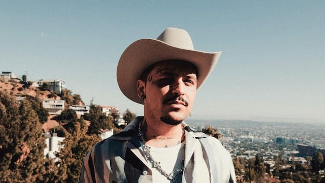 Christian Nodal, cantante.