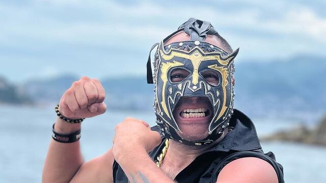 El Escorpión Dorado, influencer.