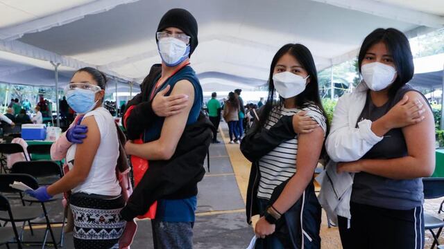 Inicia vacunación para mayores de 18 años