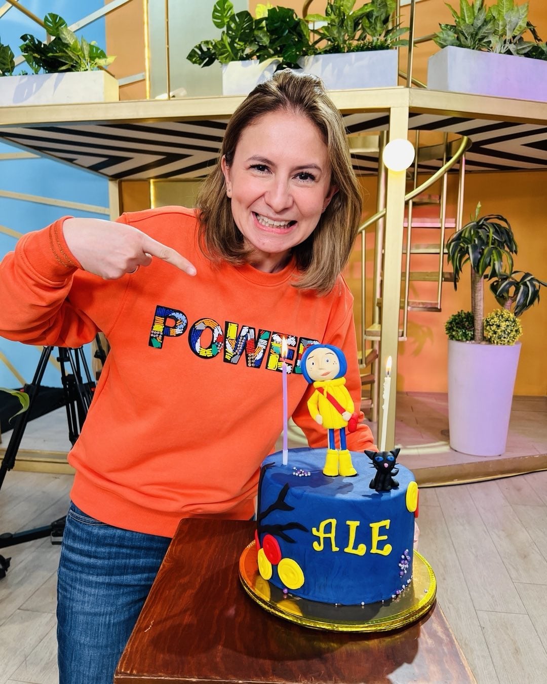 Alejandra Luck, productora.