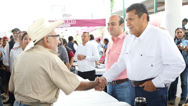 Javier May anunció que en 2026 comenzará la construcción del Hospital General de Teapa.