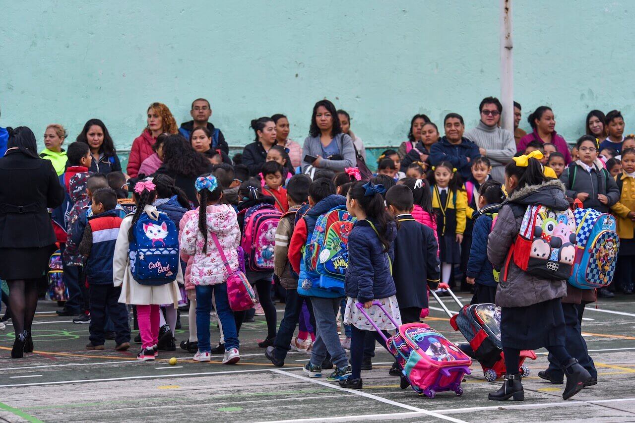 Estudiantes de primaria.