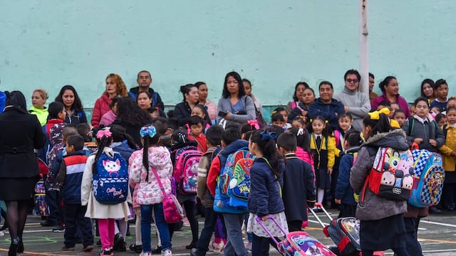 Estudiantes de primaria.
