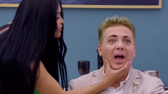 VIDEO: El beso de Gomita y Cristian Castro tuvo hasta lengua y nadie se lo esperaba