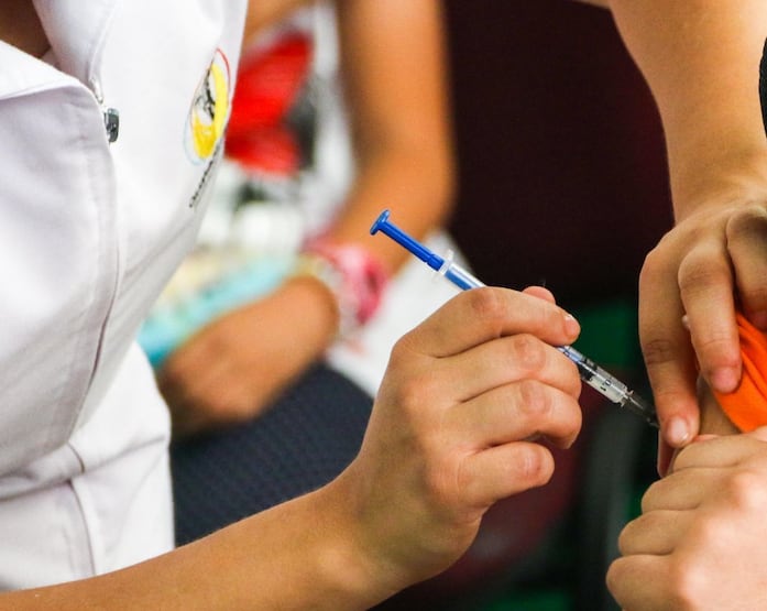 La rubéola, tosferina, sarampión y difteria podrían tener “boom” en menores por escasez de vacunas