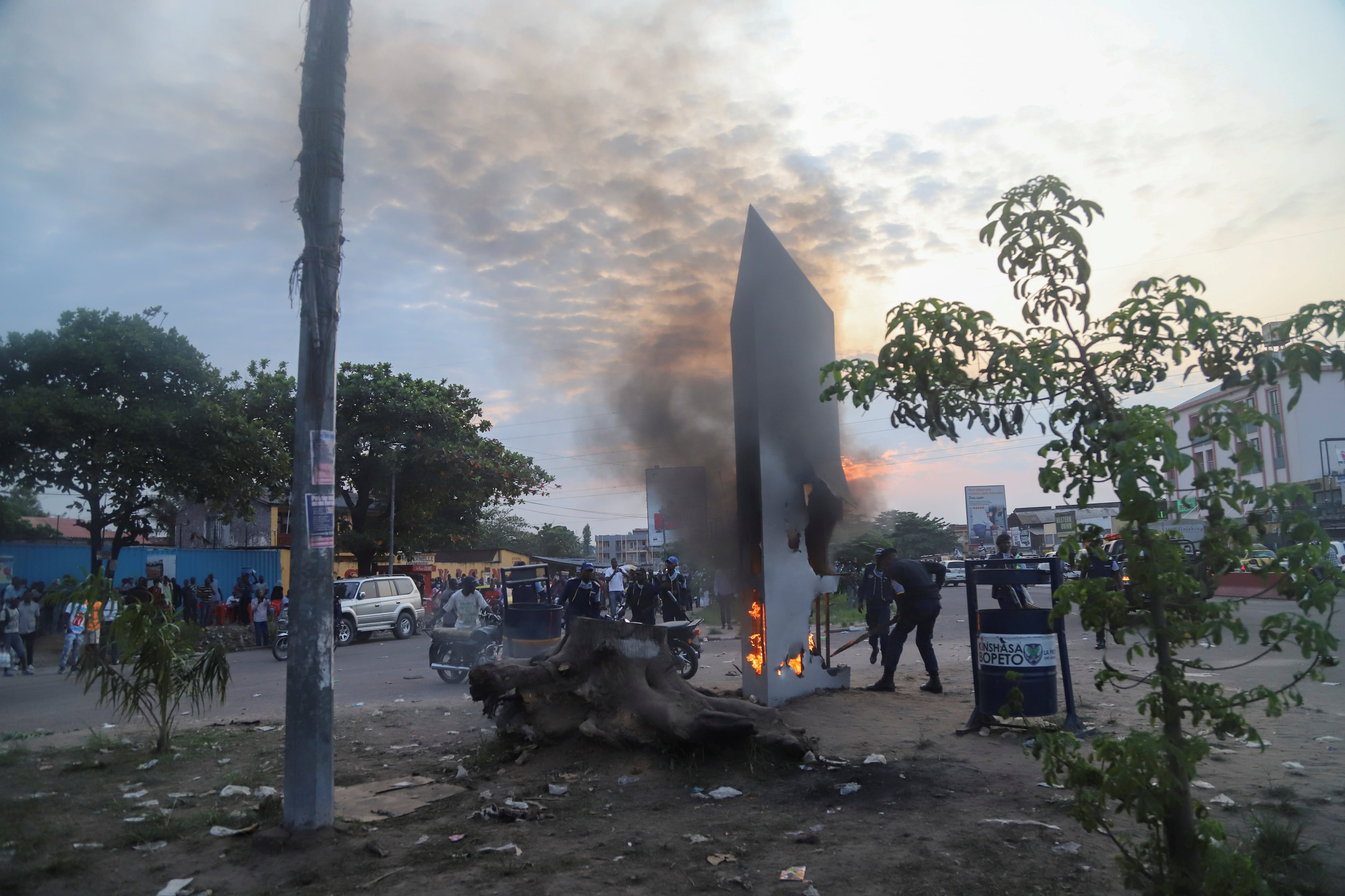 Monolito en el Congo