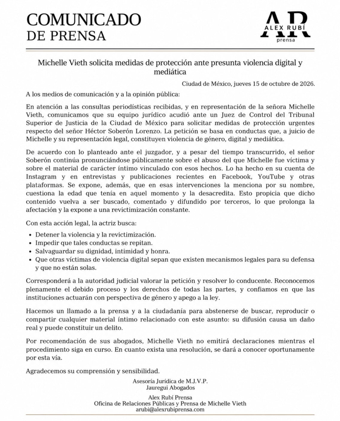 Michelle Vieth pide medidas de protección contra Héctor Soberón.