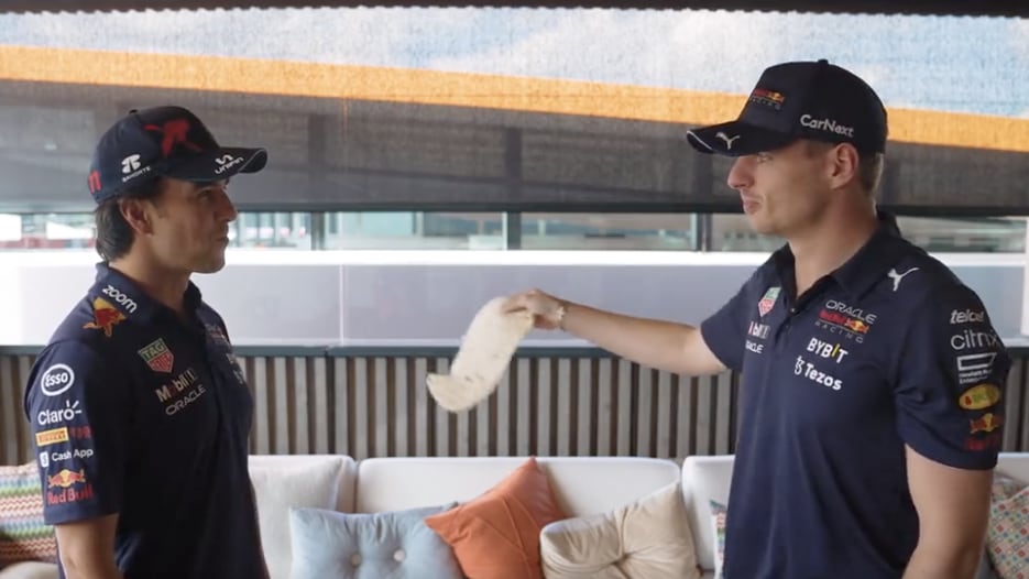 Previo al GP de México Checo Pérez y Max Verstappen se divierten
