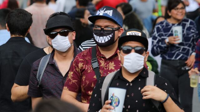 Asistentes al Vive Latino