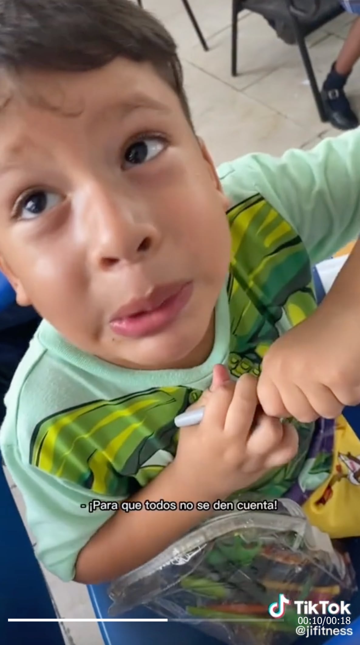 ¿Avergonzado? Niño niega a su mamá maestra y así le rompe el corazón en TikTok