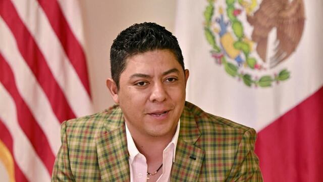 Gobierno de SLP activa apoyo a migrantes potosinos en Los Ángeles
