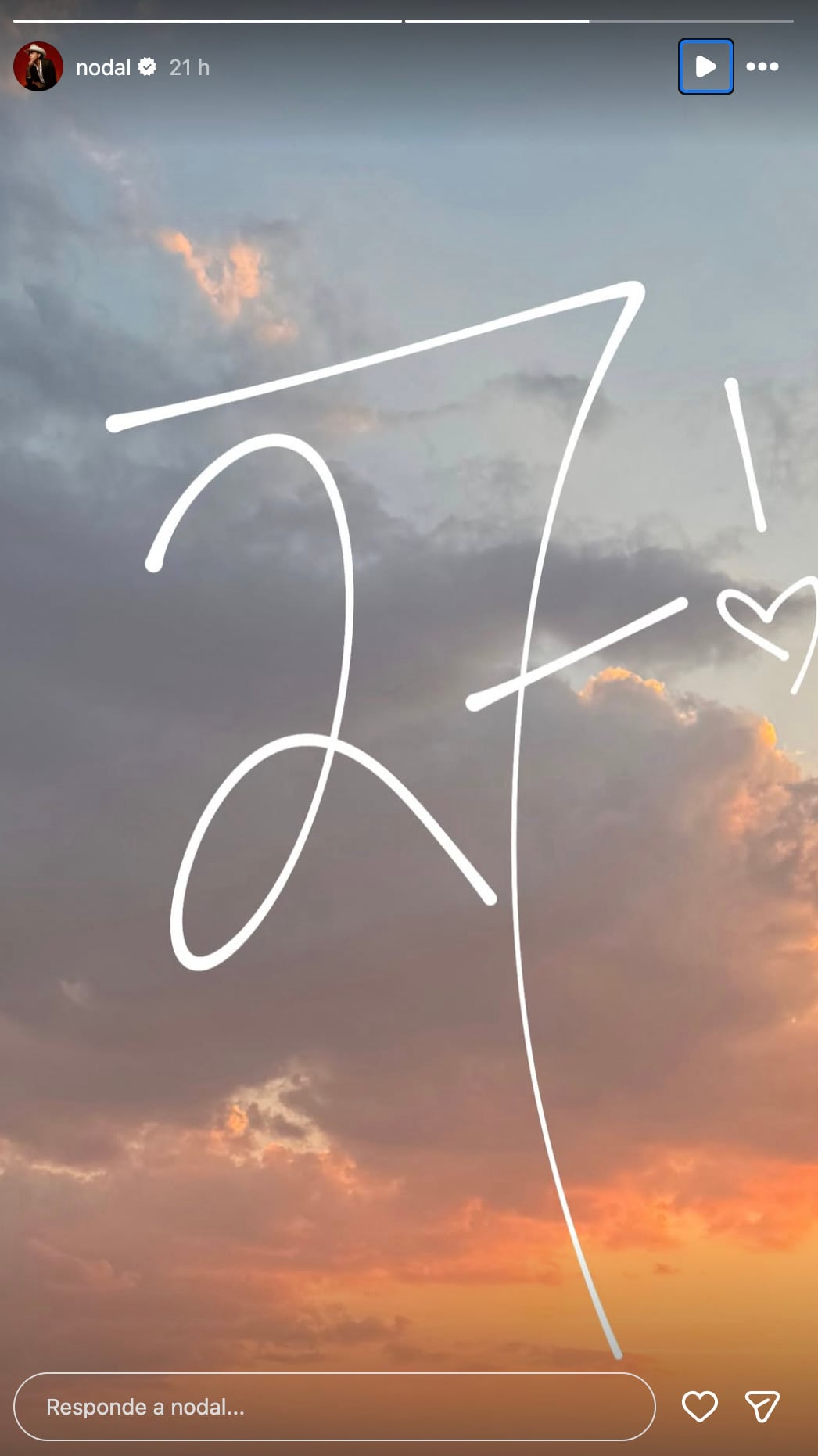 Christian Nodal celebra sus 27 años