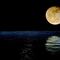 Baño de Luna llena: Ritual, beneficios y cómo se hace en la noche