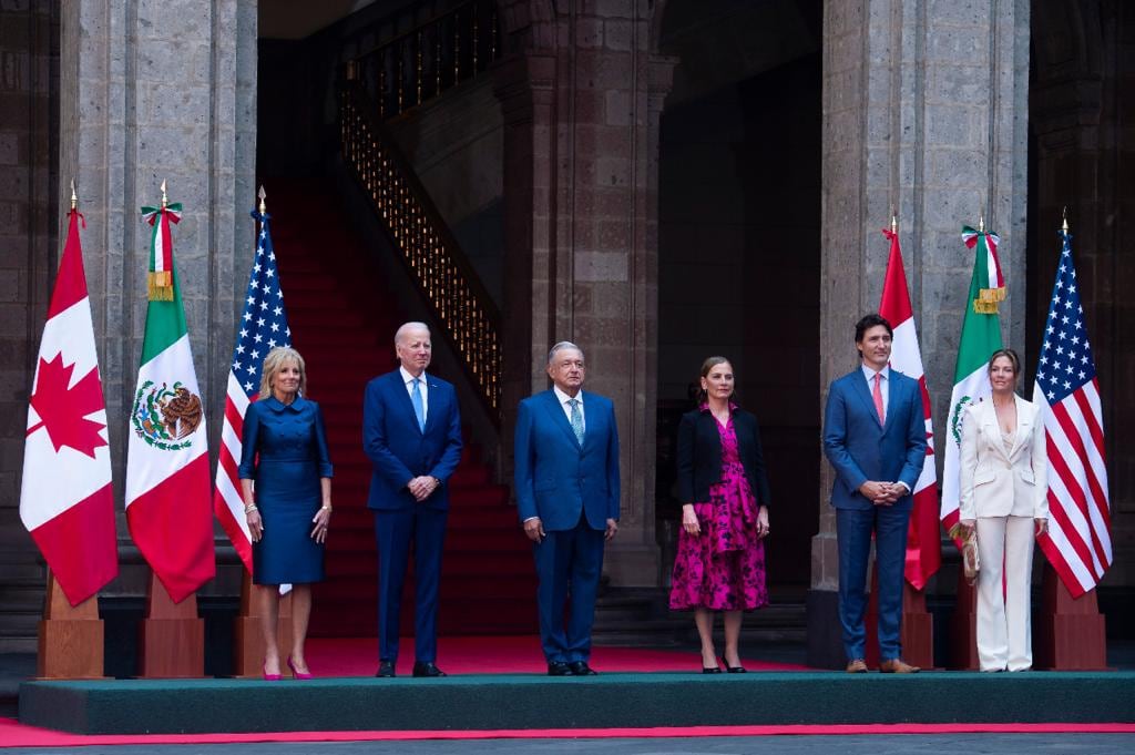 FOTO OFICIAL DEL HISTÓRICO ENCUENTRO DE AMLO, JOE BIDEN Y JUSTIN TRUDEAU