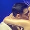 ¿El beso de Carlos Rivera y Cynthia Rodríguez fue a la fuerza? Creen que la pareja sólo alimentó su mentira