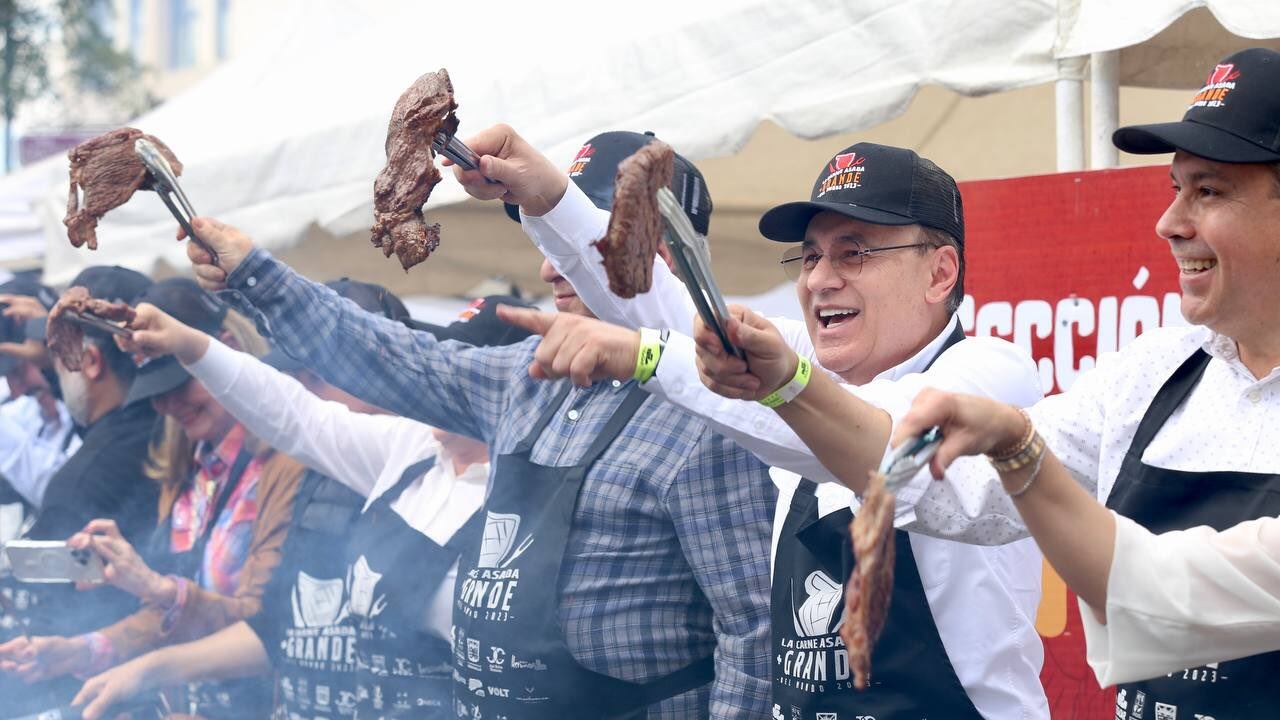 Se armó la carnita asada en Sonora y rompen récord Guinness con 5 toneladas de carne
