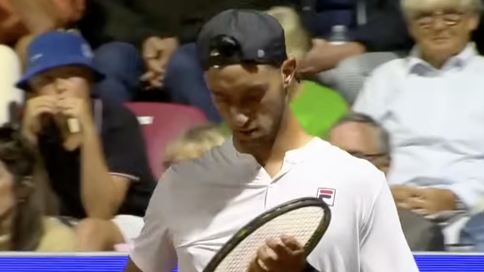 “Esto es corrupción”: Tenista argentino denuncia que fue extorsionado en aeropuerto de Cancún