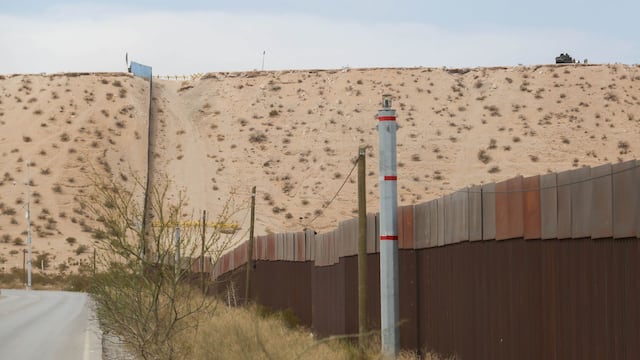 Narcotráfico vigila la frontera con drones