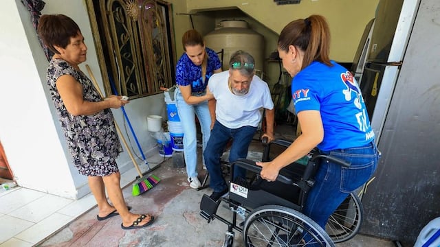 El DIF Monterrey desplegó brigadas de asistencia social para atender a las familias afectadas por las lluvias.