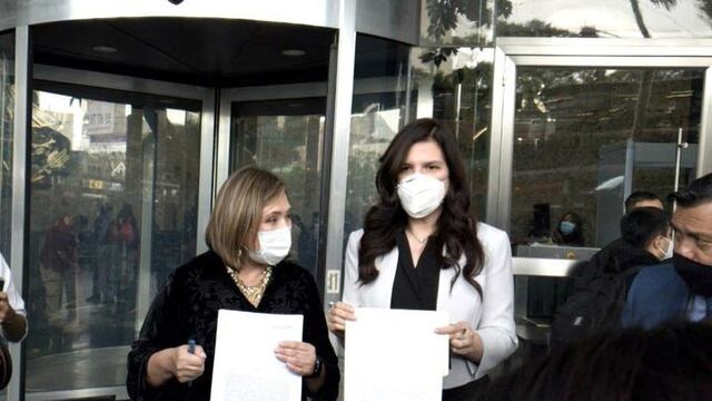 Xóchitl Gálvez y Kenia López