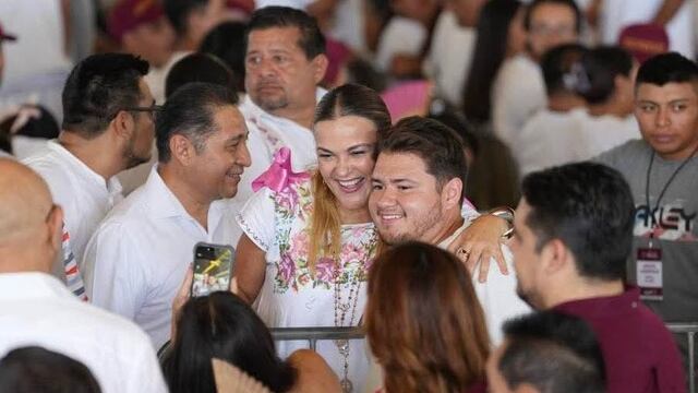 Cecilia Patrón asiste a informe de Claudia Sheinbaum en Yucatán