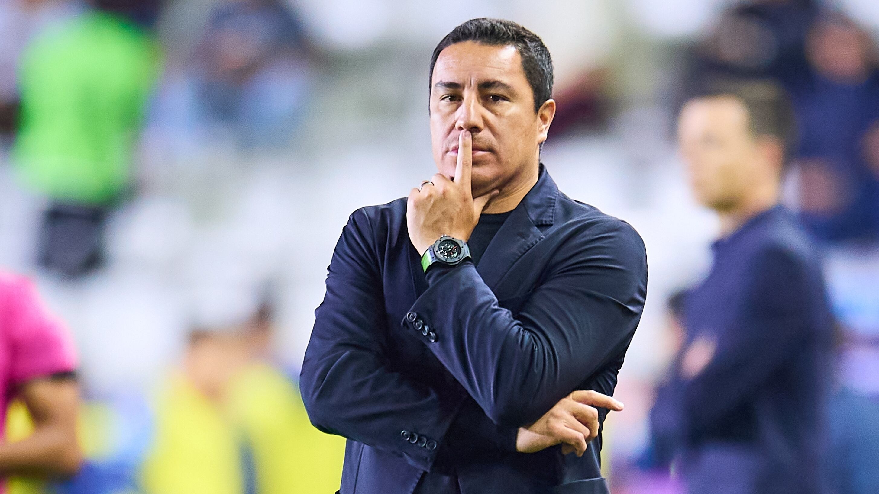 Efraín Juárez seguiría en Pumas pese a rumores
