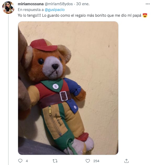 Usuarios muestran su Talking Teaching Teddy
