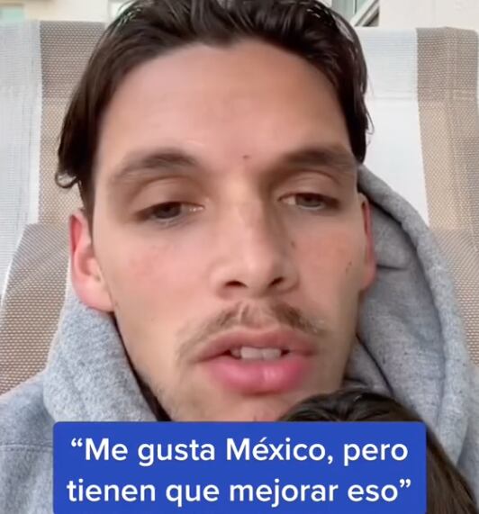 Turista que se quejó de México